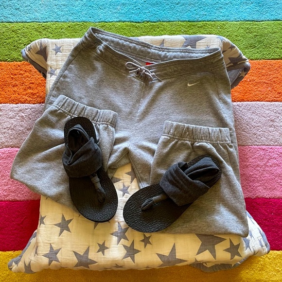 Nouveau Vintage Pants - Nike Joggers EUC